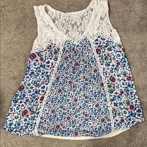 5/20 Floral Lace Top